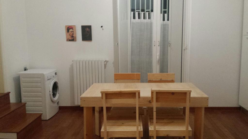 バーリManzoni Houseアパートメント エクステリア 写真